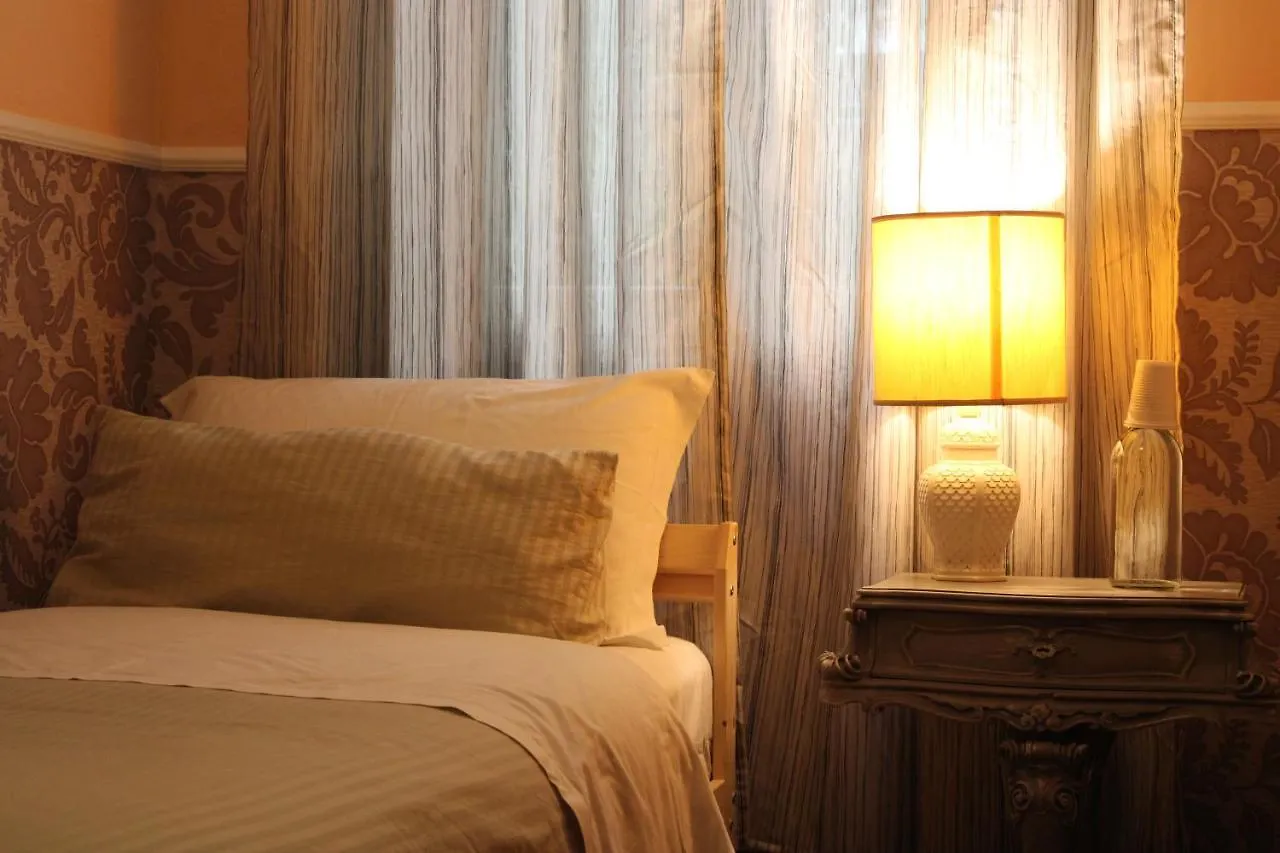 Rooms Piazza 8 Agosto Bologna Bed & Breakfast