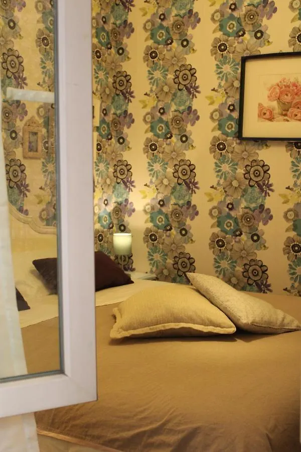 Rooms Piazza 8 Agosto Bologna Bed & Breakfast